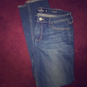 7R Hollister low rise super skinny jeans